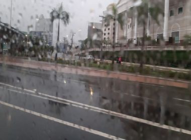 Chuvas continuam e Codesal aciona sirene na comunidade de Sete de Abril, em Salvador