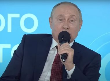 Mais 11 diplomatas estrangeiros são expulsos na Rússia por Putin 