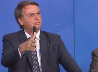 Bolsonaro se atrapalha e diz que Brasil tem um chefe do Executivo que mente 