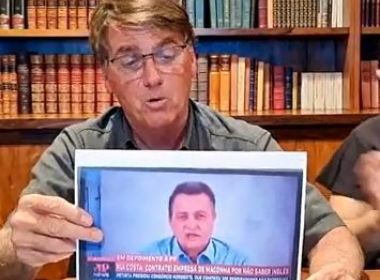 'Pessoal do Consórcio Nordeste joga de um para outro', diz Bolsonaro sobre respiradores