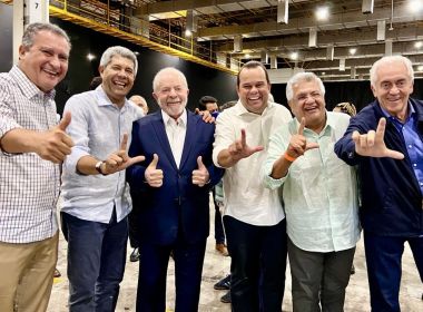 Políticos baianos marcam presença no lançamento da pré-candidatura de Lula em SP
