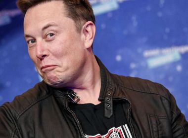 Elon Musk diz que equipe fará 'amostra aleatória' para identificar contas falsas no Twitter