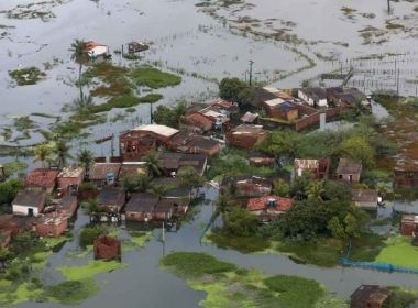 Governo declara emergência em 14 municípios atingidos pela chuva em PE