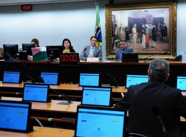 CCJ da Câmara aprova PEC que acaba com aposentadoria compulsória para magistrados condenados
