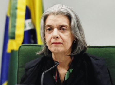 Cármen Lúcia vê gravidade em interferência de Bolsonaro em investigação no MEC