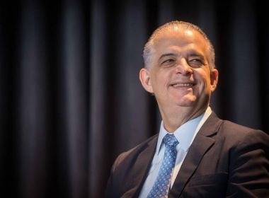 Márcio França desiste de disputar governo de SP e anuncia apoio a Fernando Haddad