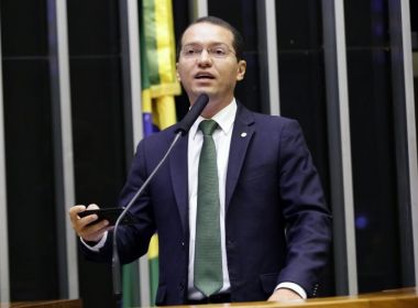 Deputados gastam mais de R$ 2 milhões em divulgação parlamentar no primeiro semestre