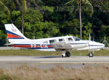 Avião do governo do estado sofre pane e colide com vegetação em Condeúba