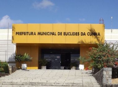 Operação cumpre mandados contra suspeitos de fraudes na Prefeitura de Euclides da Cunha