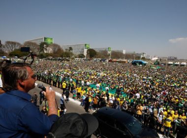 Em Recife, Bolsonaro convoca apoiadores para o 7 de setembro no Rio