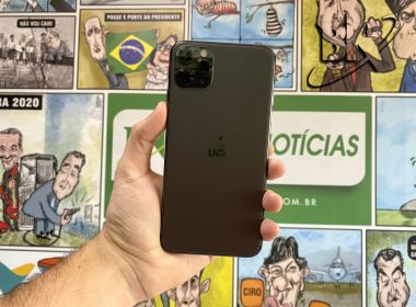 Governo multa Apple e proíbe empresa de vender celulares sem carregador