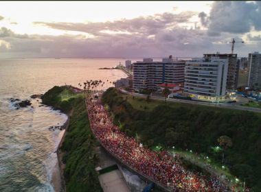 Lula comemora público no ato de Salvador: 'A maior passeata que a Bahia já viu'