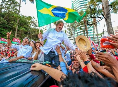 Lula critica Bolsonaro por visita a Aparecida do Norte: 'Tentando tirar proveito da religião'