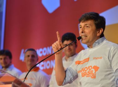 Partido Novo pede suspensão de filiação de Amoêdo após ex-candidato declarar apoio a Lula 