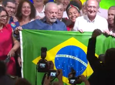 Lula prega 'novo Brasil' e lista problemas a serem enfrentados em primeiro discurso