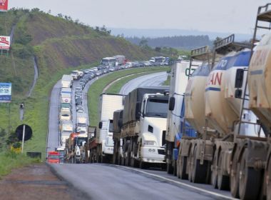 Bahia: Justiça determina multa de R$ 5 mil por hora a caminhoneiros que bloquearem rodovias