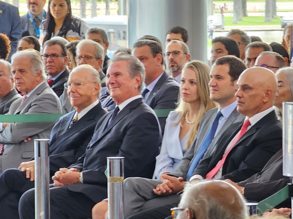 JosÃ© Sarney, Fernando Collor e Alexandre de Moraes na posse de Ricardo Lewandowski como ministro da JustiÃ§a