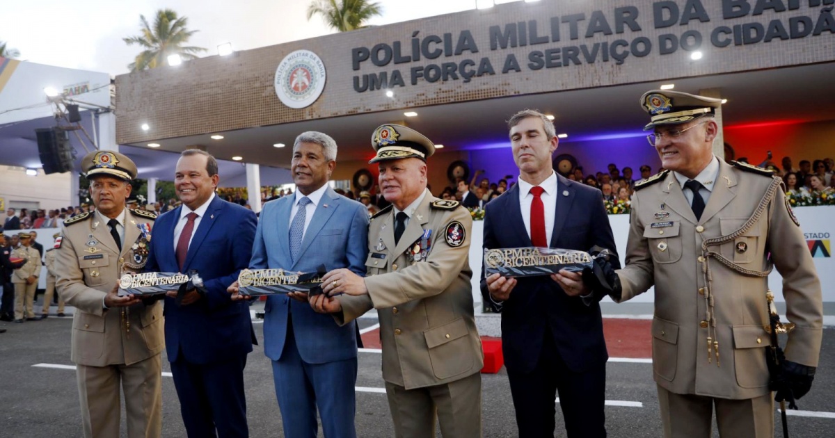 PM-BA completa 200 anos de existência e celebra marca com desfile nesta ...