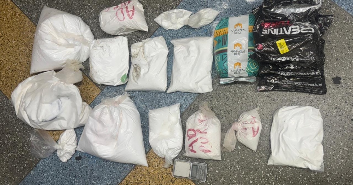 PM apreende 13 quilos de cocaína na Via Regional