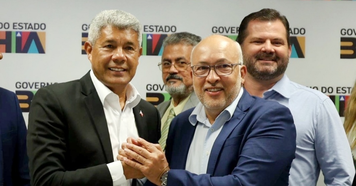 Jerônimo se encontra com prefeito de Itaparica e discute demandas e projeto da ponte Salvador-Itaparica