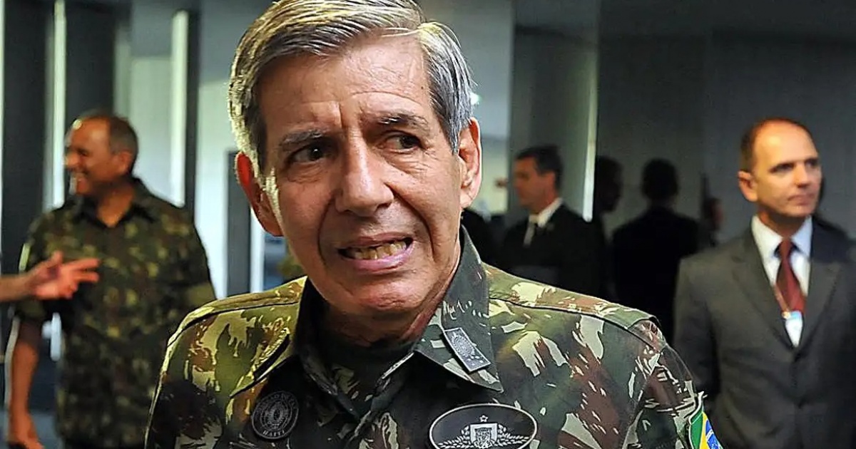 Ex-ministro da GSI, Augusto Heleno é condenado a 21 anos pelo STF