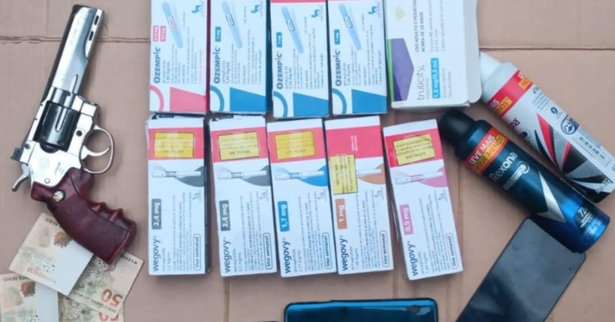 PM apreende adolescente com réplica de arma de fogo e canetas emagrecedoras no Vale das Pedrinhas