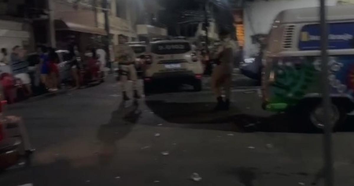 PM realiza operação contra perturbação do sossego e fiscaliza paredões em Salvador