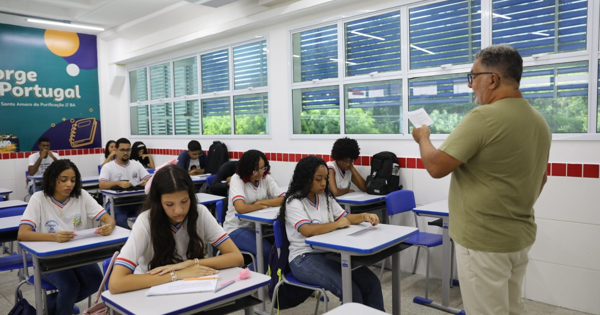 SEC convoca mais 28 candidatos aprovados no concurso para professor da Educação Profissional