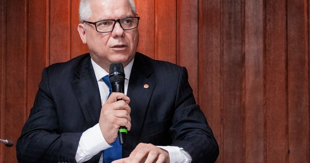 URGENTE: Ex-presidente do INSS é preso em megaoperação por fraude bilionária em aposentadorias!