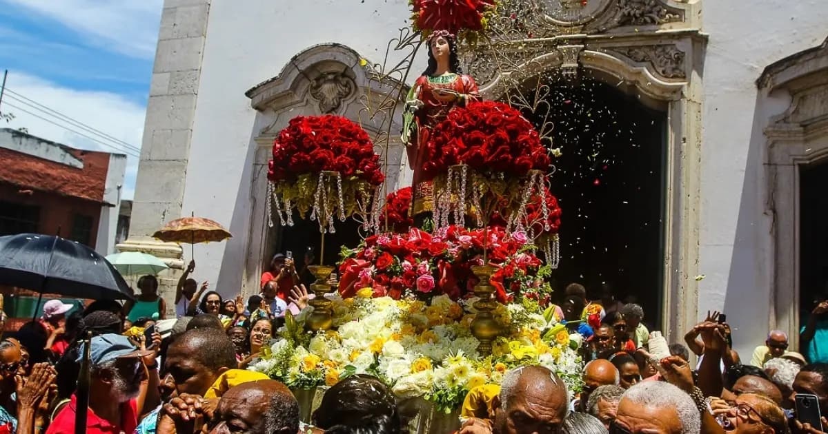 Santa Luzia é celebrada por devotos e fiéis durante festejo popular em Salvador; saiba mais 