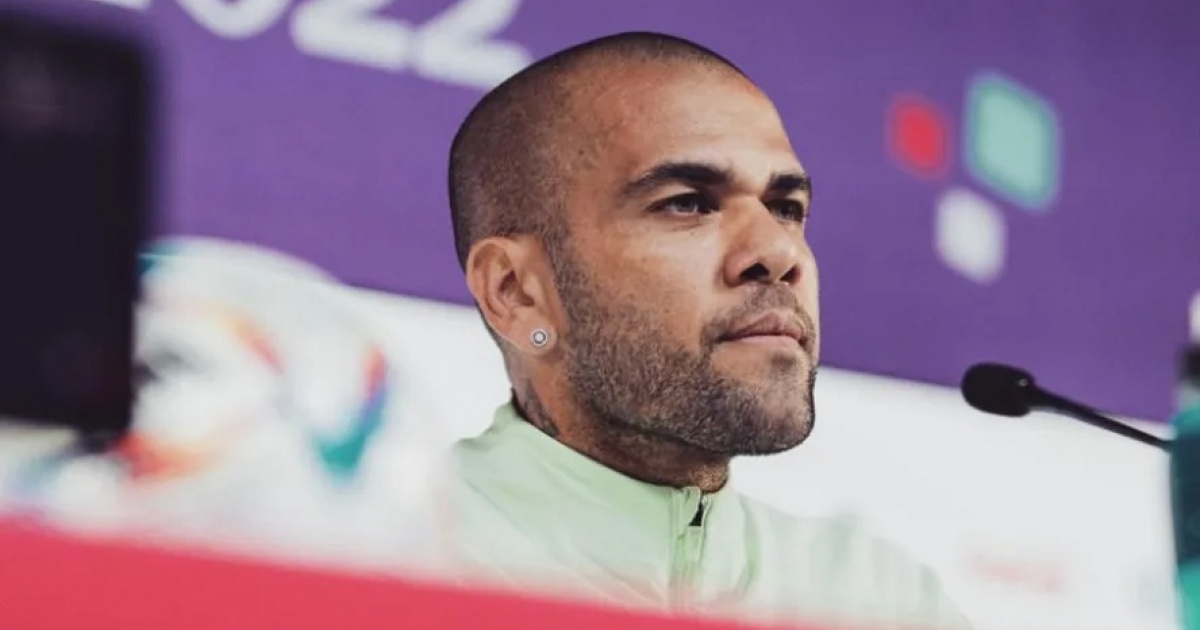 Daniel Alves negocia compra de clube em Portugal e avalia retorno ao futebol