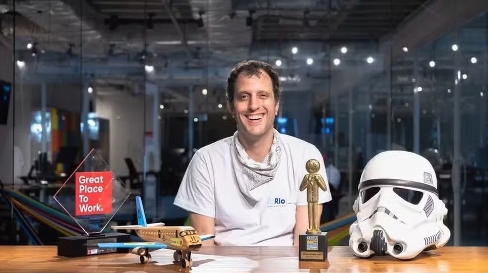 Ex-CEO da Hurb é preso em aeroporto do Ceará por uso de documento falso