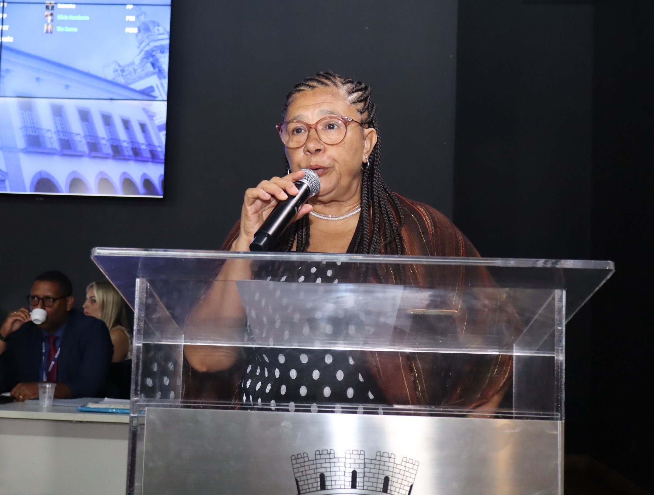 Licença temporária de deputados petistas pode abrir brecha para candidatura de Marta Rodrigues; entenda o cenário 