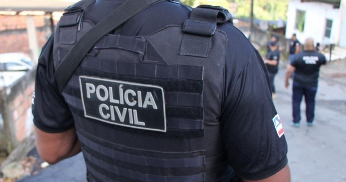 Mulher ataca jovem com ácido em salão de beleza no bairro de Itapuã , em Salvador