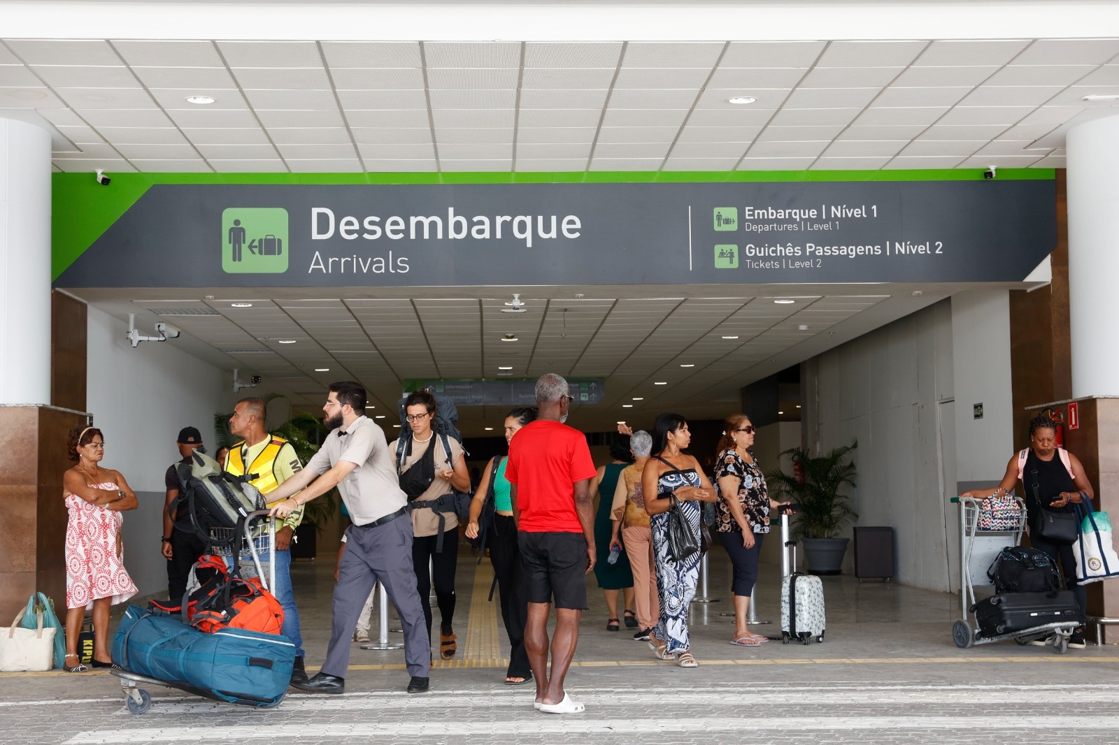 Nova Rodoviária da Bahia registra mais de 20 mil passageiros diariamente após inauguração 