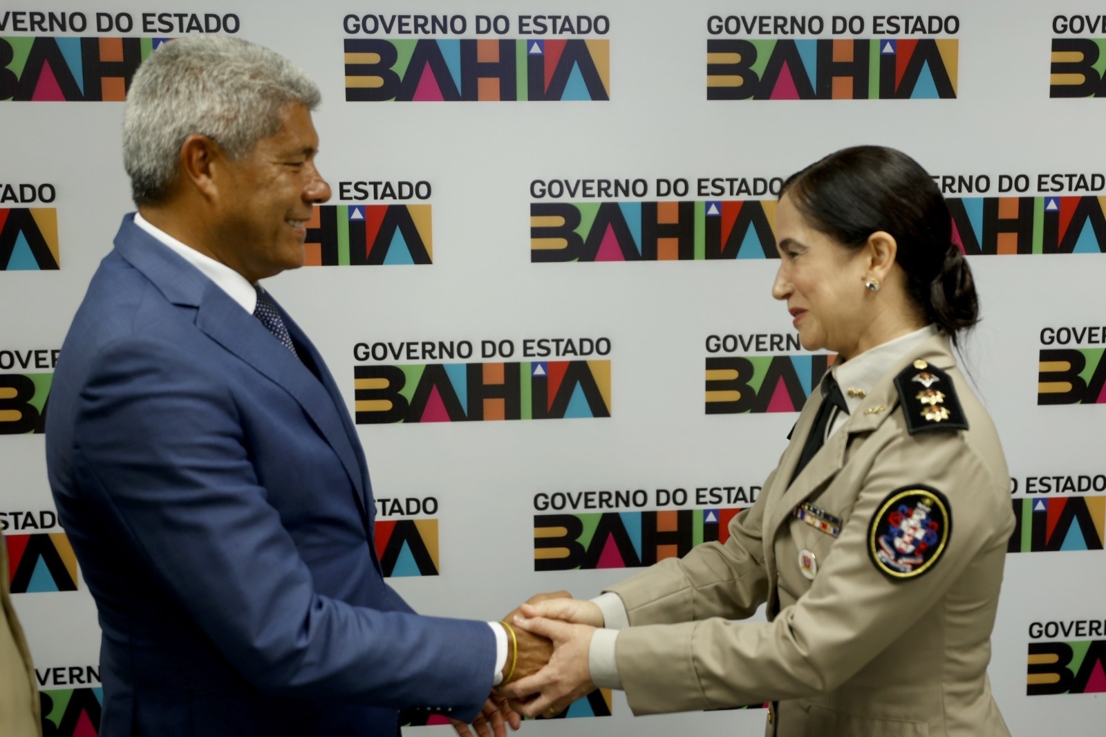 Bahia elege primeira mulher a patente de coronel em 200 anos 