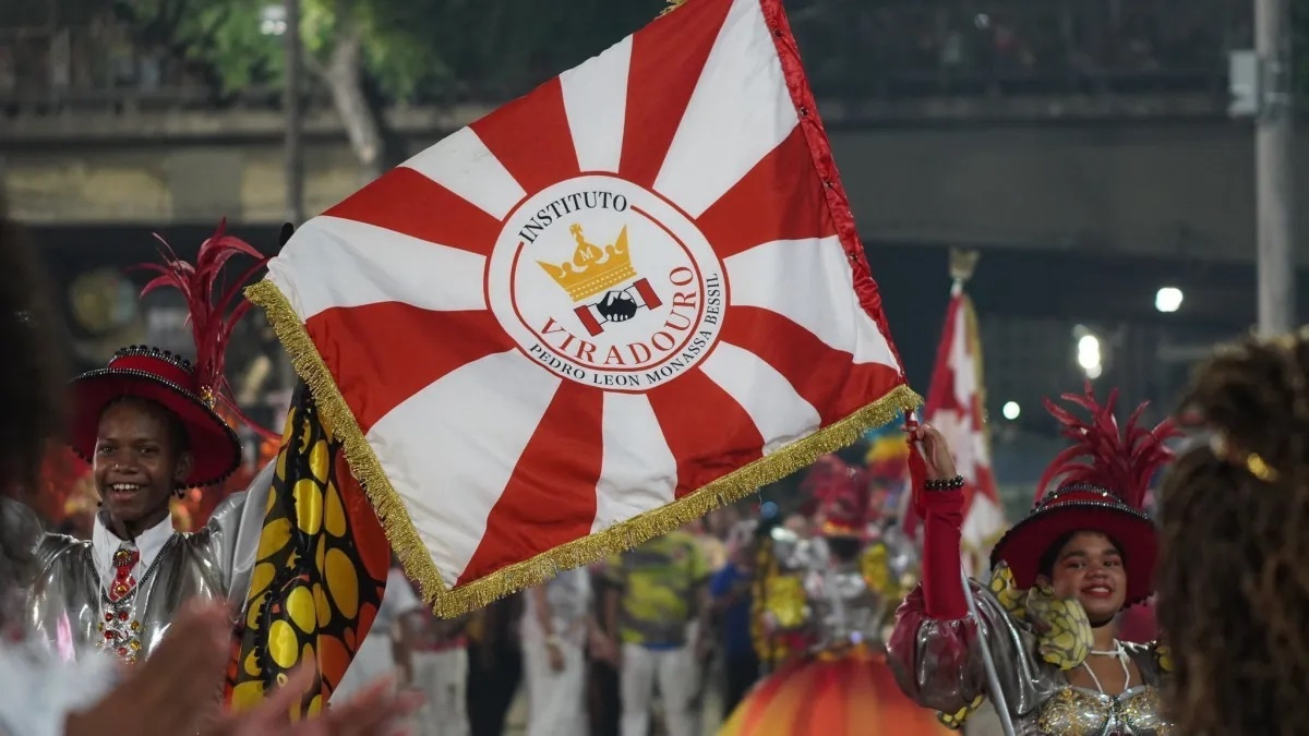 Viradouro é campeã do Carnaval do Rio 2026; Acadêmicos de Niterói, que homenageou Lula, é rebaixada