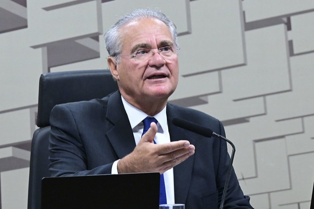 Aliados de Alcolumbre veem movimento de Renan Calheiros para atingir presidência do Senado em depoimento de dono do Banco Master