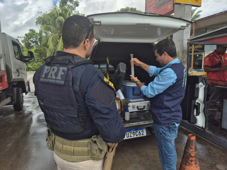 PRF intensifica fiscalização em postos de combustíveis na BR-324