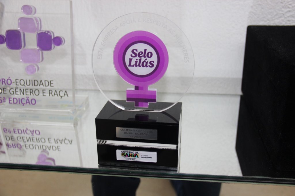 Bahiagás recebe Selo Lilás e reforça compromisso com equidade de gênero 3 WhatsApp%20Image%202026 04 09%20at%2010.42.37%20AM.