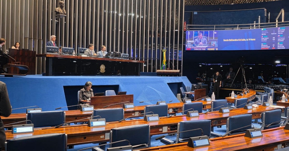 Alcolumbre inicia Ordem do dia com plenário vazio e interrompe votação do relatório final da CPI do Crime Organizado