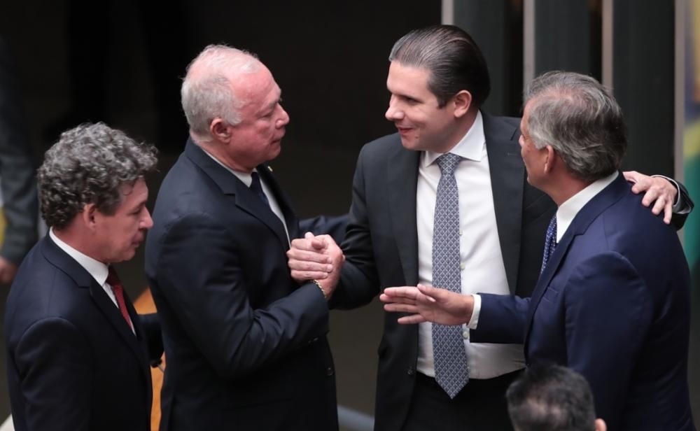 Motta determina criação de comissão especial para debater fim da escala 6x1 após aprovação na CCJ e Azi pode ser relator