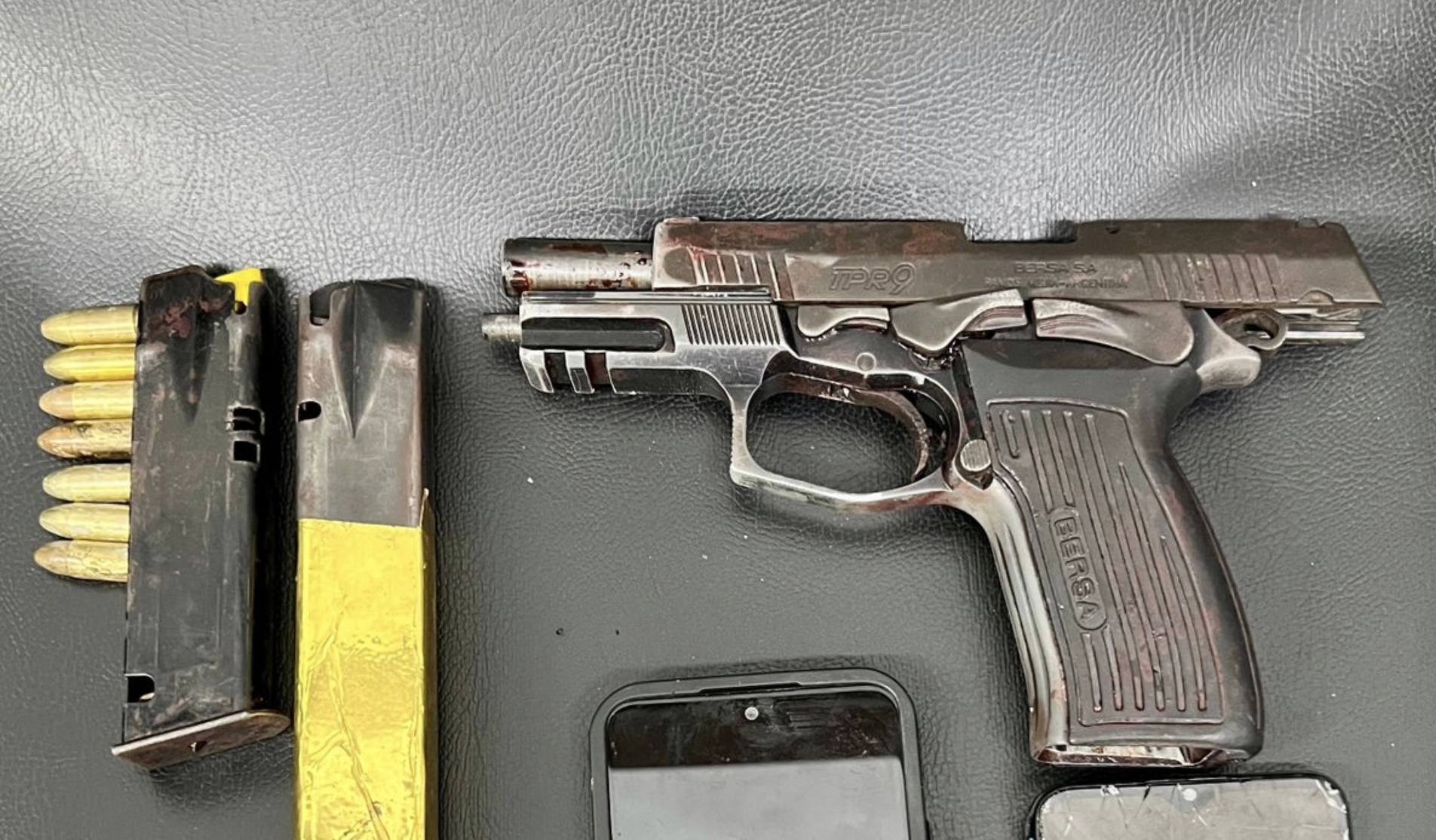PM liberta família refém, apreende pistola 9mm e prende suspeito durante operação no Nordeste de Amaralina