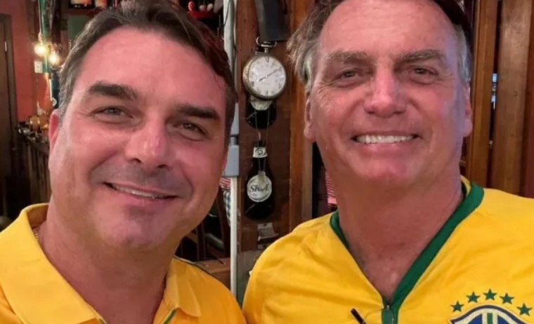 Se eleito, Flávio Bolsonaro diz que condenados do 8 de Janeiro “subirão a rampa do Planalto” em 2027