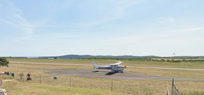Avião de pequeno porte cai na Croácia e mata quatro pessoas; causa do acidente é desconhecida 