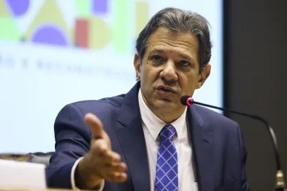 Haddad define França como vice na disputa pelo Governo de SP, com Tebet e Marina para o Senado