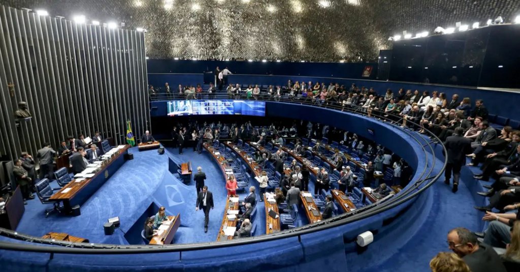 3%20imagens%20%20(2)