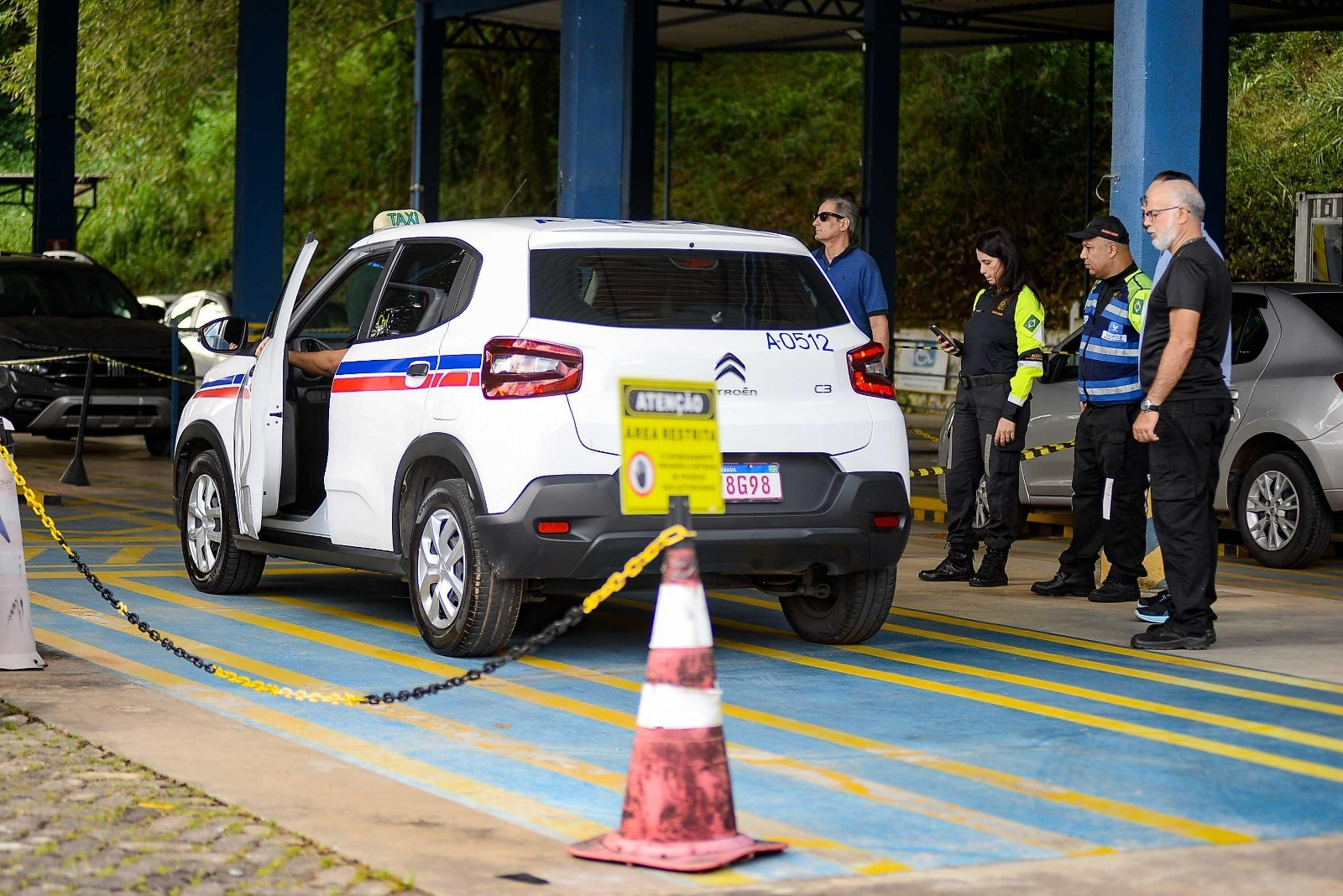 Vistoria anual dos táxis de Salvador começa nesta segunda com novo modelo de atendimento