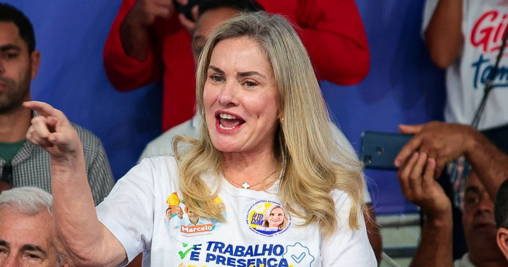 Ivana questiona nomeações de ex-prefeitos na Prefeitura de Salvador e cobra "compromisso com o povo"
