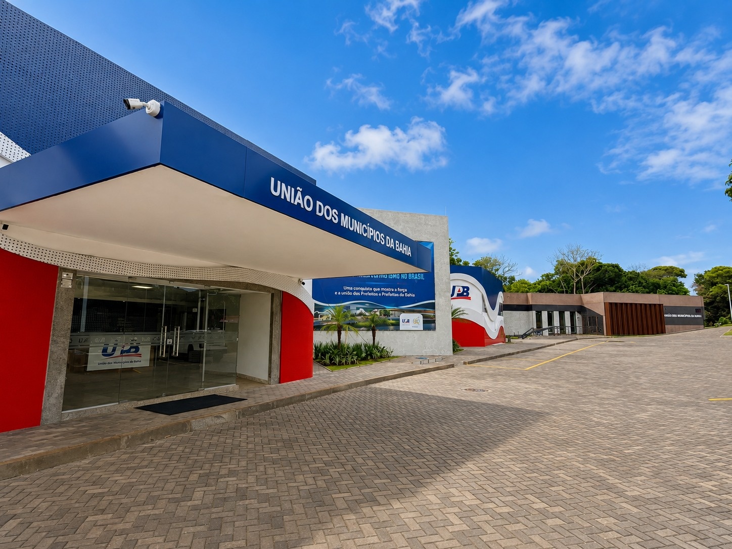 UPB completa 62 anos com inauguração de novo espaço e ampliação de auditório em Salvador